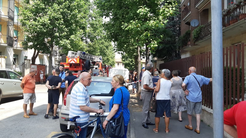 Figlio Uccide Padre Dopo Una Violenta Lite FOTO E VIDEO