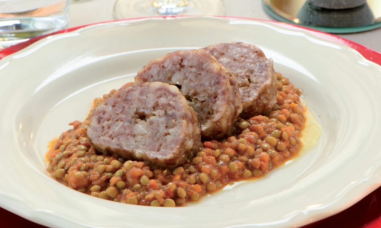 Cenone di Capodanno con zampone e lenticchie