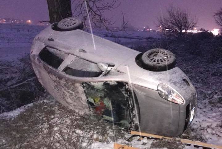 Neve anche oggi ancora disagi e incidenti sulle strade