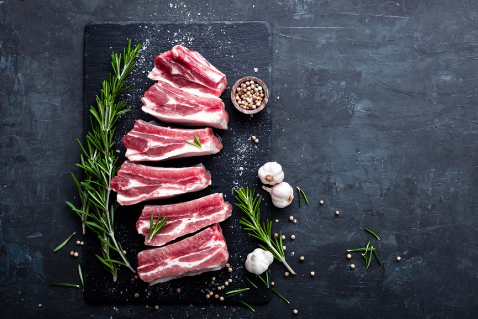 Come cucinare le costine con patate