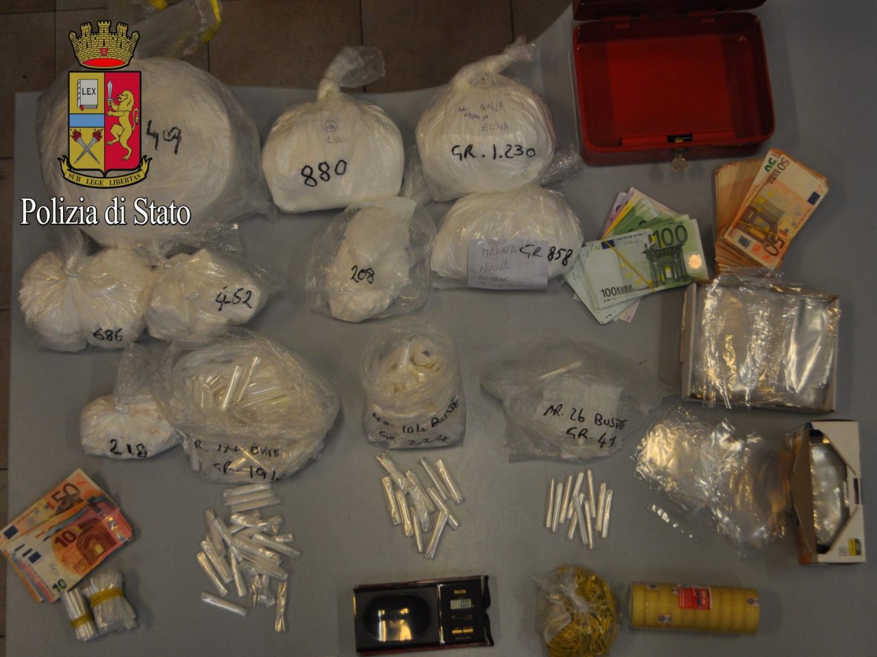 Cocaina a domicilio con lo scooter: arrestato spacciatore di via Lorenteggio