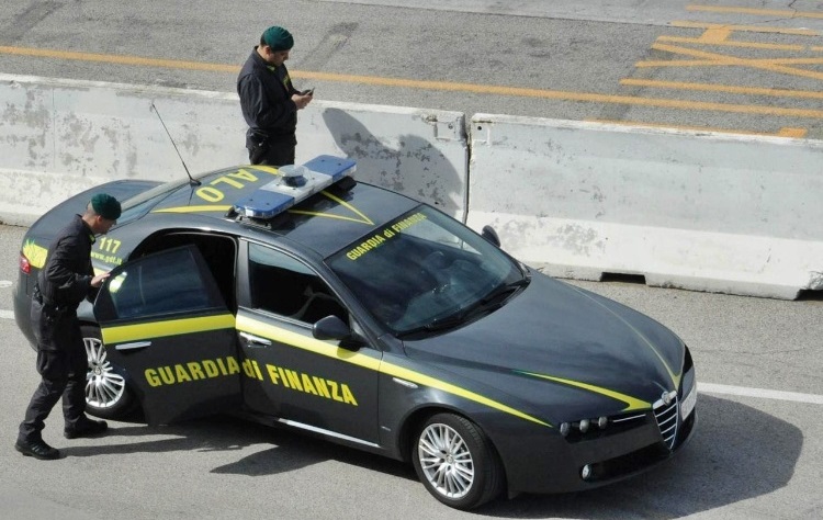 Appalti truccati per far vincere gli amici: sei misure cautelari