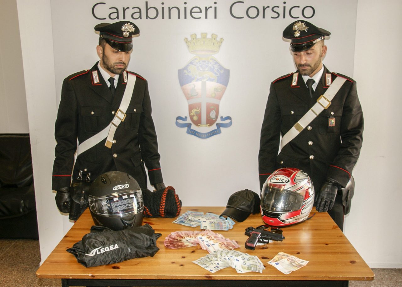 Rapinano tre farmacie in 20 minuti, i carabinieri arrestano la coppia