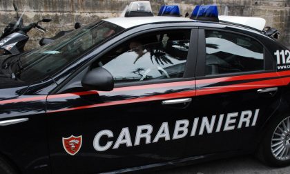 Fermato dai carabinieri: "Andavo dalla fidanzata". Denunciato per violazione delle norme anti contagio