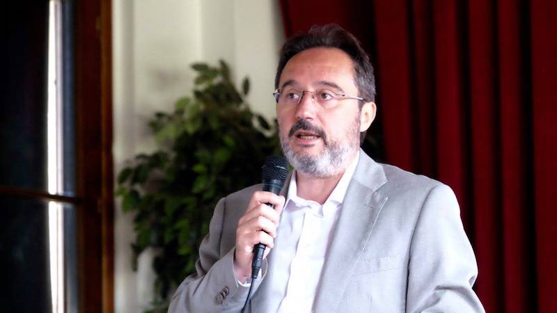 Pruiti su Papalia in casa lavoro: Ha continuato a sfidare lo Stato