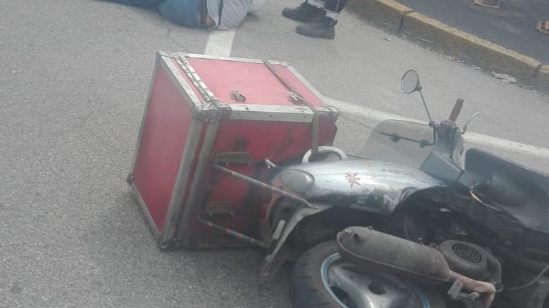 Incidente alla rotonda di via Copernico, ferito un 48enne