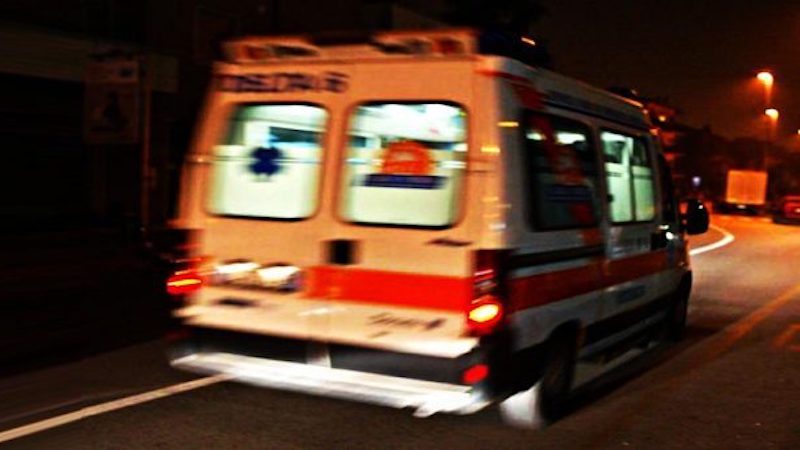 Tre incidenti, un motociclista di 25 anni in condizioni critiche SIRENE DI NOTTE