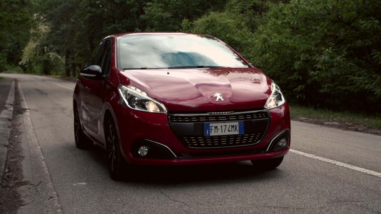 Peugeot 208 Black Line, una limited edition da 1.200 esemplari