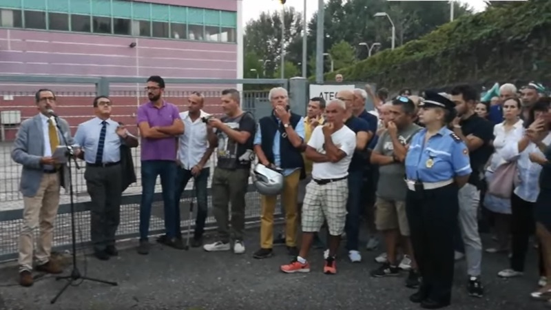 Il sindaco Errante alla assemblea Burgo VIDEO