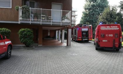 Incendio appartamento in via Di Vittorio: evacuata la palazzina