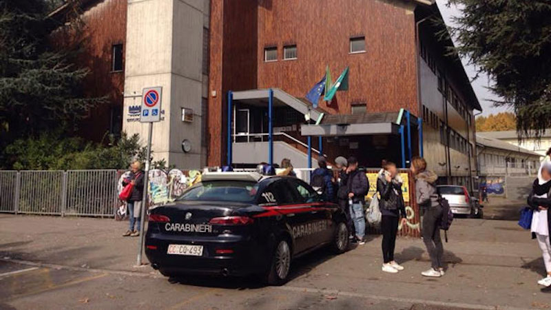 Ancora violenza in Brianza: insegnante aggredita a colpi di sedie dai suoi studenti