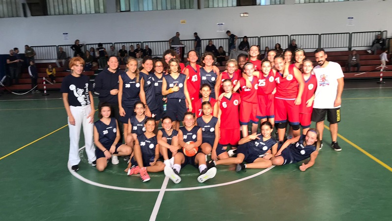 BASKET Corsico U13F, il derby del Naviglio contro il Trezzano VIDEO