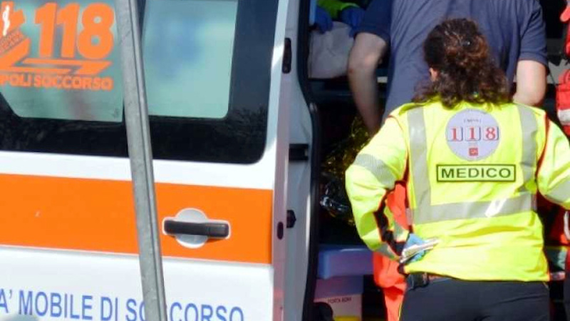 Camion contro scooter, muore motociclista di 27 anni