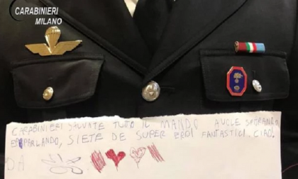 Bambino di otto anni ringrazia carabinieri per aver arrestato il padre violento