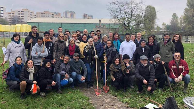 Volontari all’opera: il Bosco di Lorenzo a Corsico con cento nuovi alberi