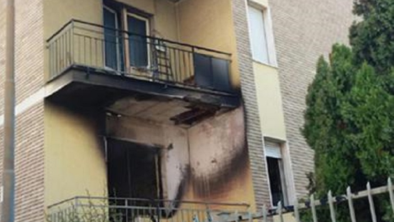 Incendia casa in affitto per evitare sfratto: evacuato il palazzo