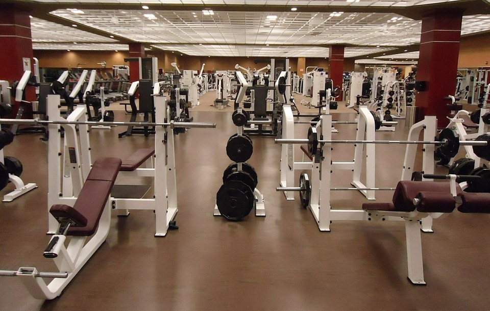Attività fisica in palestra per far ripartire l’organismo