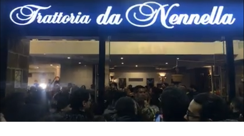 Nennella di Napoli apre in Duomo: duemila piatti di pasta e patate