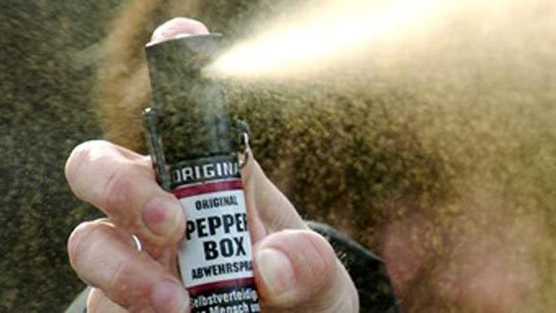 Ancora spray al peperoncino a scuola, cinque intossicati a Soncino