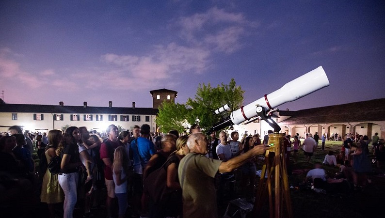 Dalla Terra alla Luna, l’astronomia all’Abbazia di Mirasole