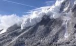 Gigantesca valanga in Svizzera, il video diventa virale