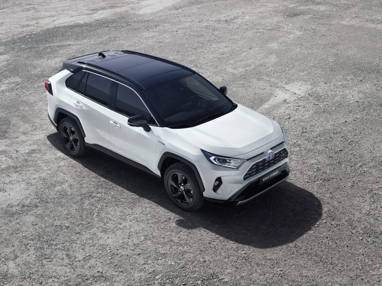 Nuovo Toyota RAV4, al via gli ordini