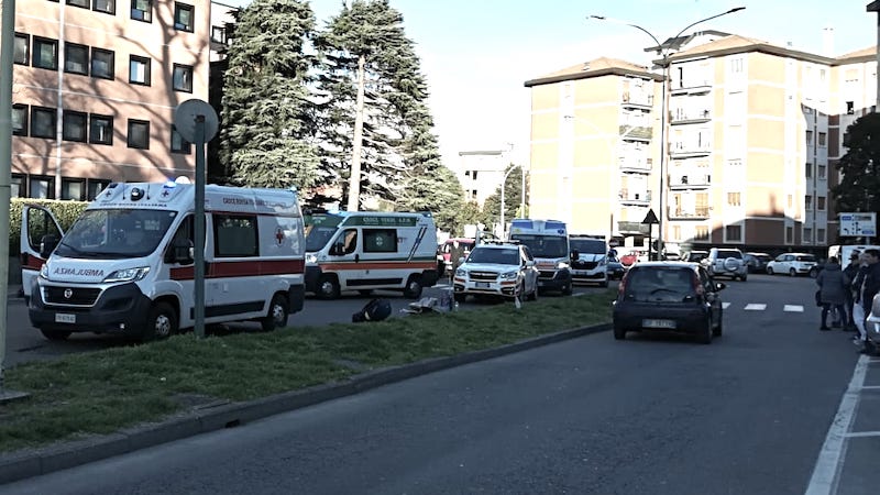 Bambini investiti sulle strisce, al pirata avevano già sospeso la patente