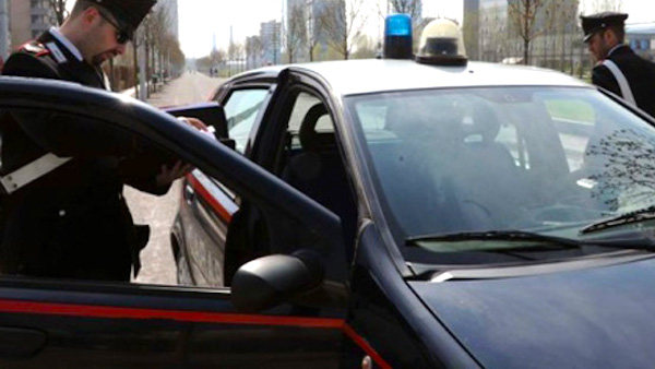 Arrestato violenza sessuale: “Terrorizzava il quartiere”