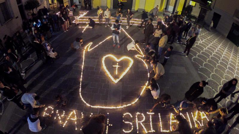Attentati in Sri Lanka, il cordoglio di Corsico con una fiaccolata