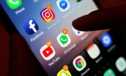 WhattsApp down, ma anche Facebook e Instagram in Italia ed Europa