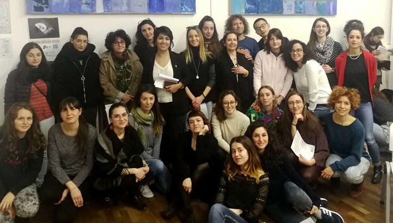 Le opere degli studenti di Brera in aiuto delle donne che affrontano il cancro