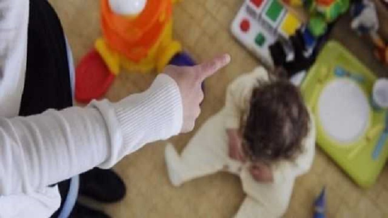 Maltrattamenti all’asilo nido, due maestre sospese