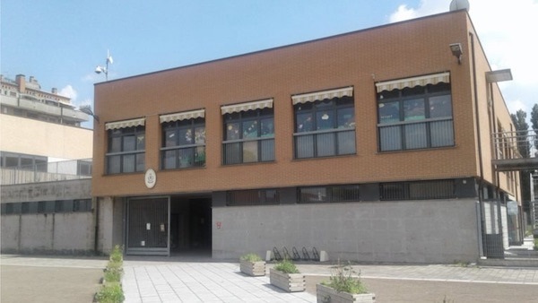 Finiti i lavori sul tetto della scuola di via degli Alpini: niente più allagamenti