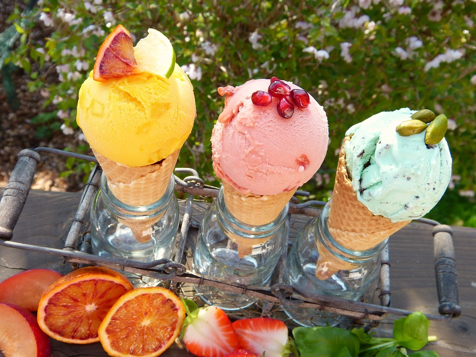 Il gelato regala il sorriso a chi lo mangia!
