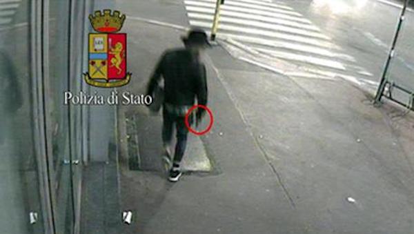 Omicidio di piazzale Loreto, il killer condannato all’ergastolo è latitante