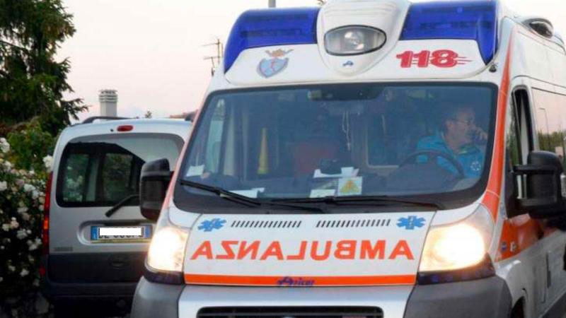 Incidente via Di Vittorio: un ferito e traffico intenso