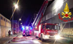 Violento incendio devasta il centro commerciale Coop