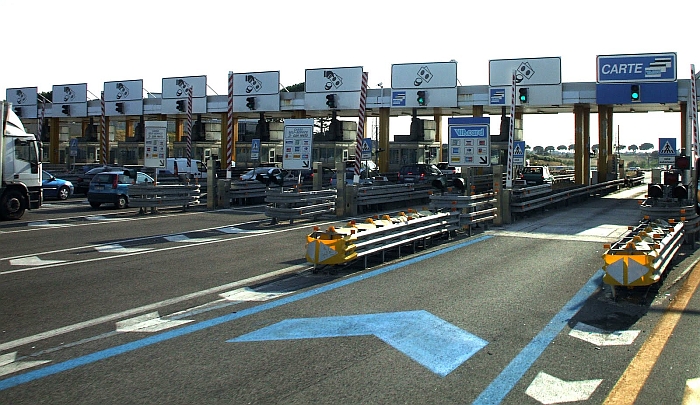 Sicurezza in autostrada, ecco i suggerimenti utili