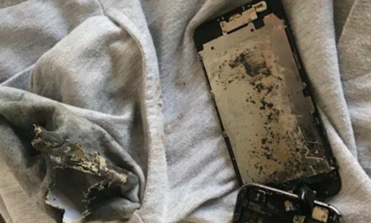 La batteria dell’Iphone gli esplode in tasca, 14enne ustionato - FOTO