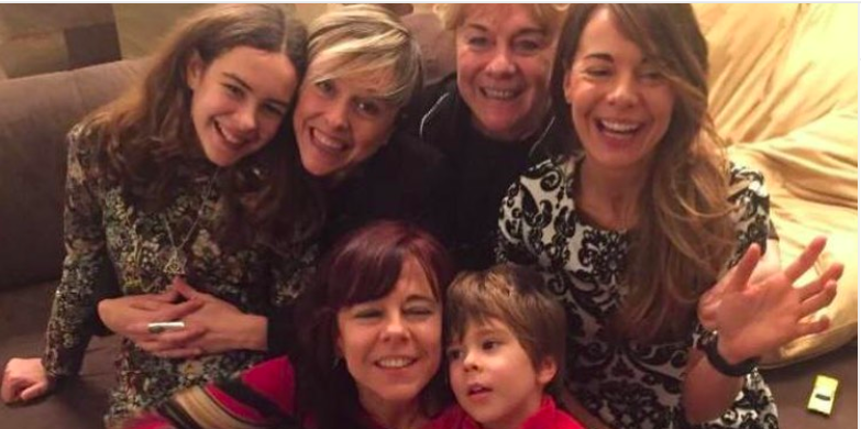 Anche la madre e i parenti più stretti hanno voluto ricordare Nadia Toffa sui social