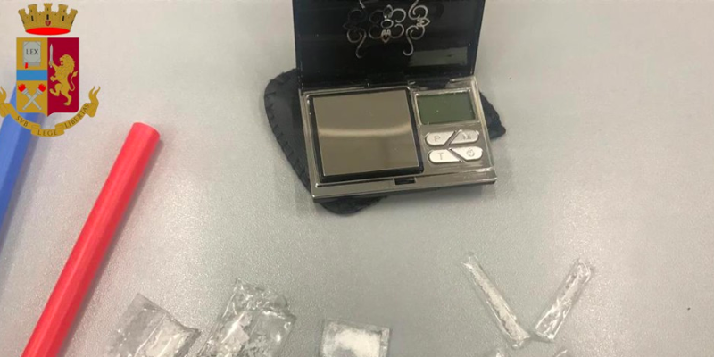Giovane arrestato con 50 grammi di shaboo