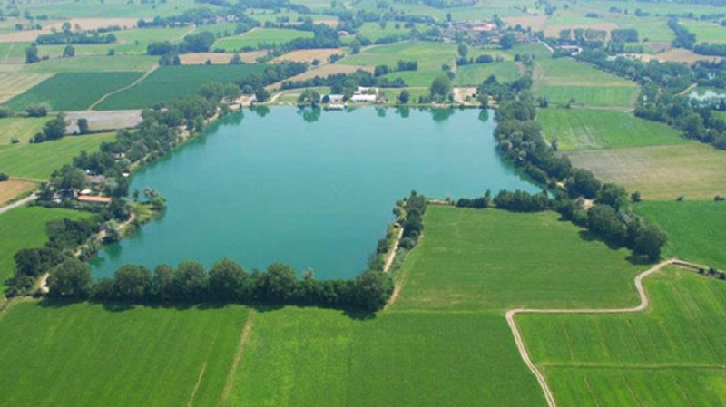 Strutture abusive al lago Santa Maria: avviato il procedimento amministrativo