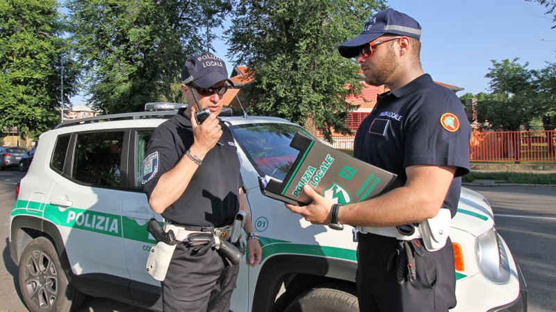 Oltre mille controlli: bilancio positivo per la polizia locale di Rozzano