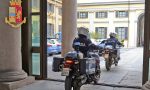 Pusher tenta di scappare, gli agenti Nibbio lo inseguono e arrestano