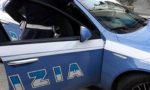 Picchiano negoziante per non pagare: un arrestato e complice in fuga