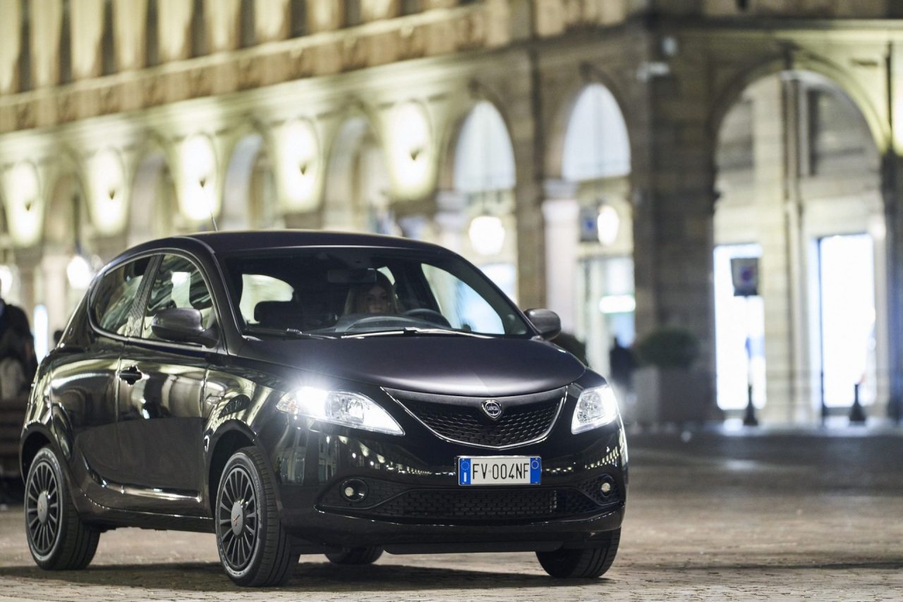 Lancia alla Pink Parade per la Fondazione Umberto Veronesi