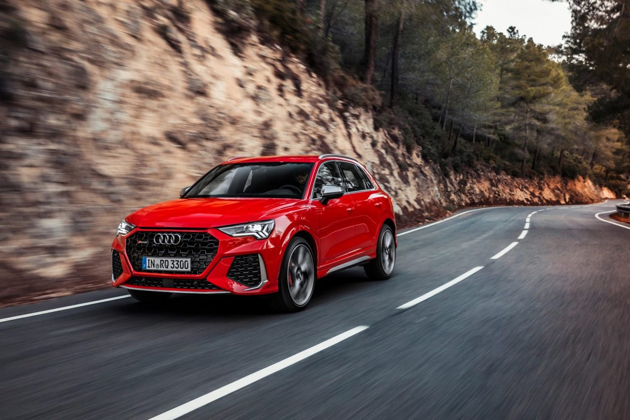 Nuova Audi RS Q3 e Audi RS Q3 Sportback, ecco gli sport utility compatti