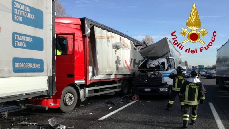 Incidente Sulla A4: Scontro Tra Camion, Traffico In Tilt