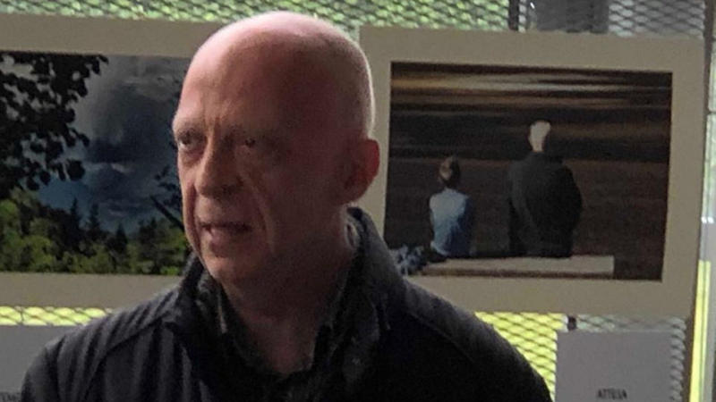 “Siamo puntini di luce nella notte”, addio al poeta Fabio Amato