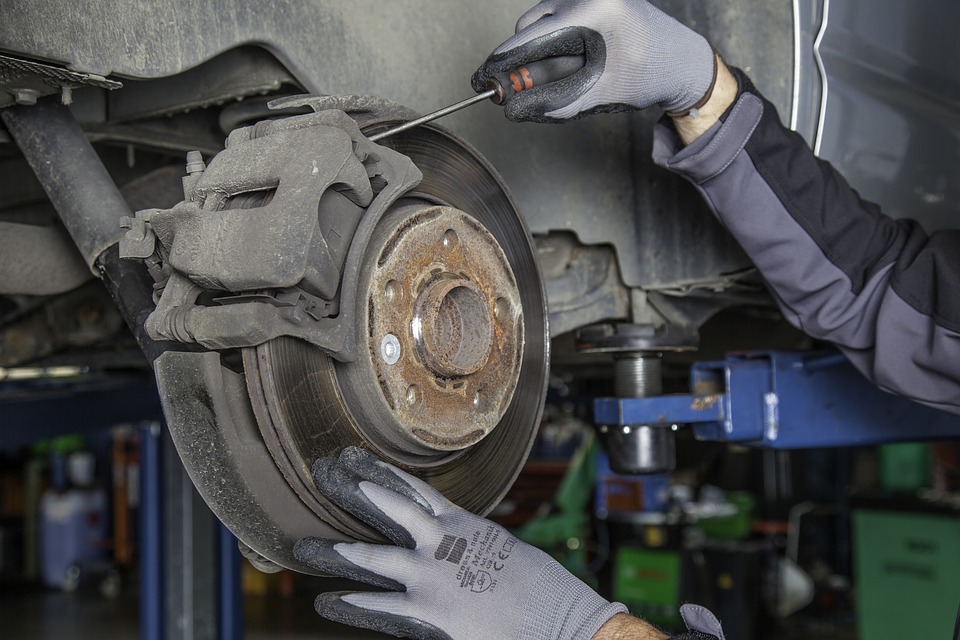 I controlli auto da programmare in officina per l’inverno